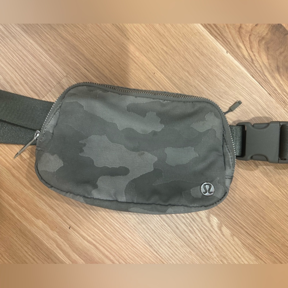 Lululemon Belt Bag